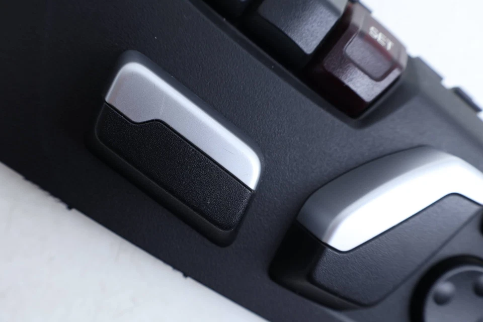 2016-2018 BMW 340I XDRIVE - Front LEFT SEAT Adjustment Switch 9382455 - Image 2 of 4