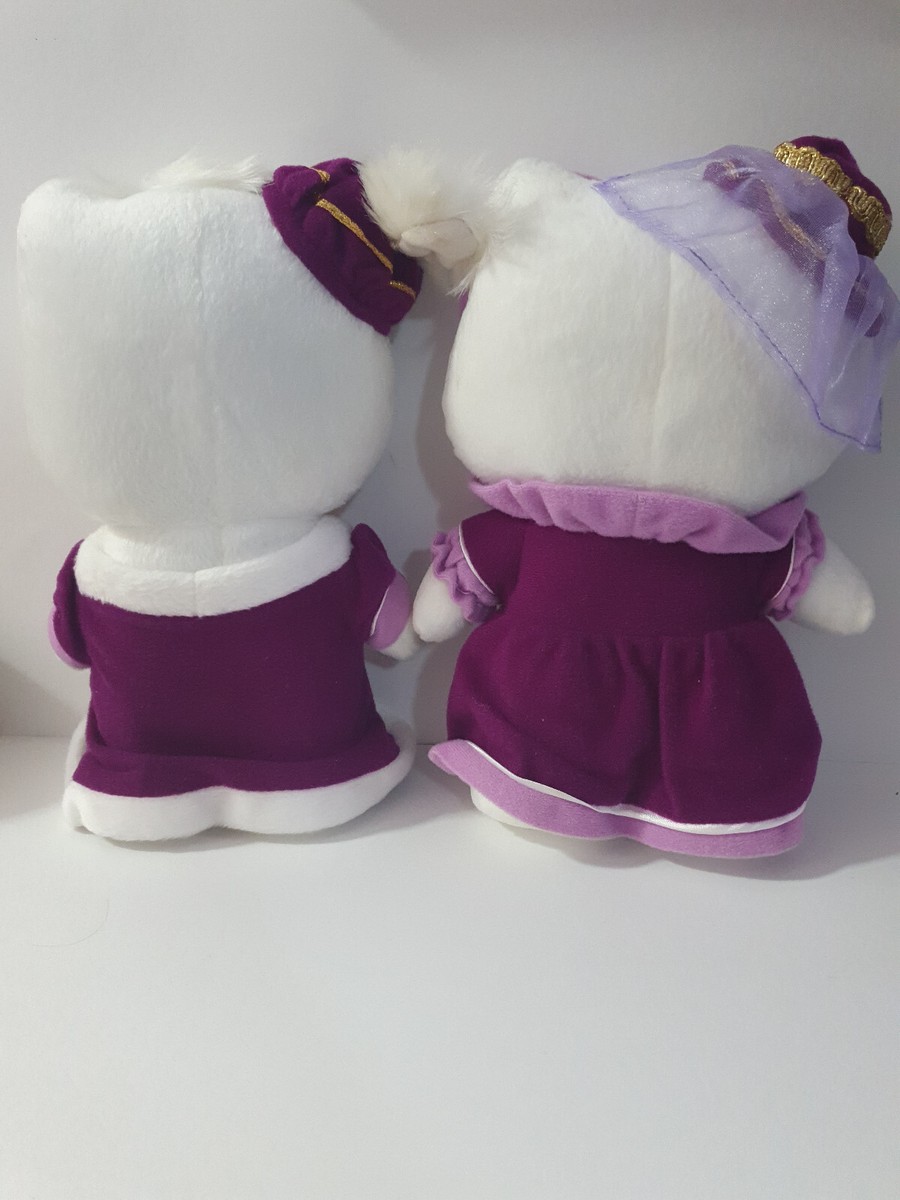 Hello Kitty & Dear Daniel France King and Queen McDonalds 8
