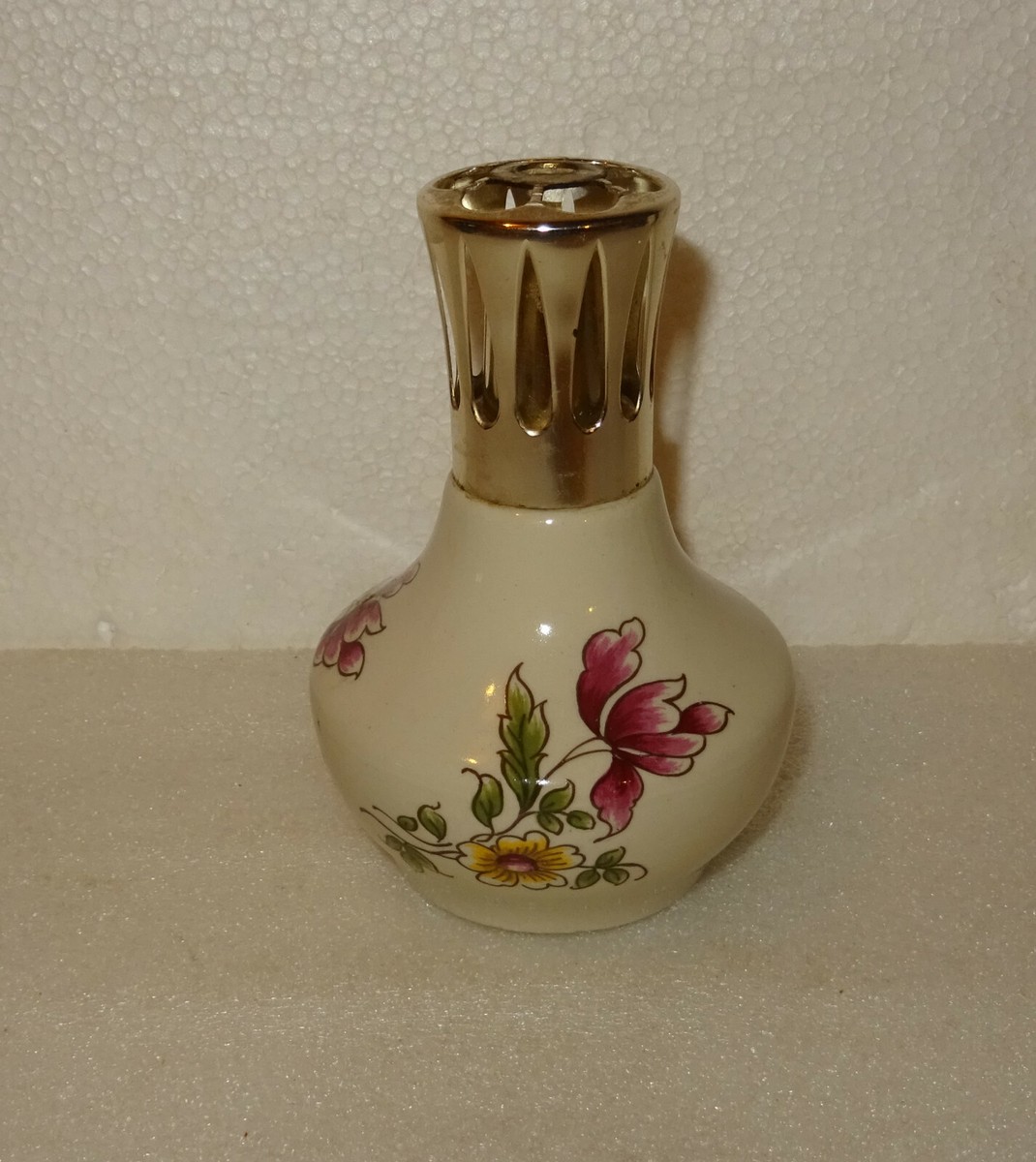 Lampe Berger. Porcelaine de Limoges. Fleurs et oiseaux - Décoration