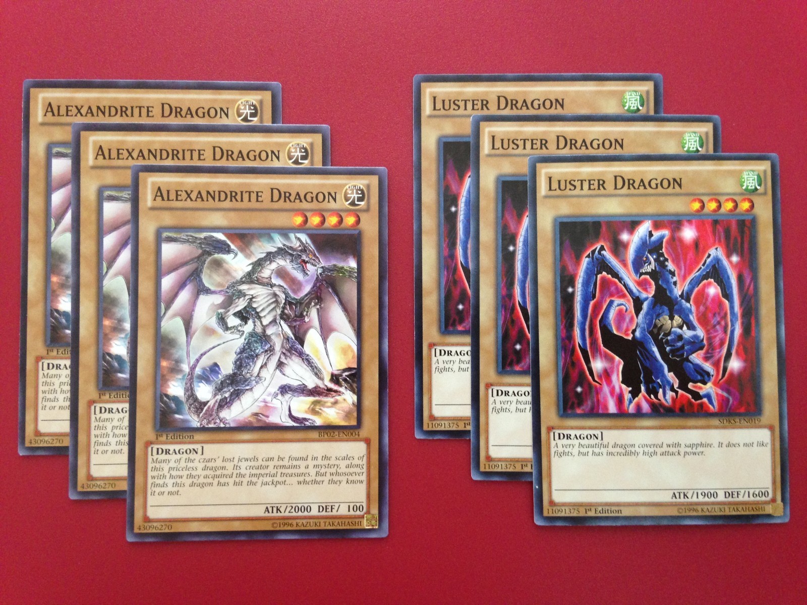 Yugioh BlueEyes White Dragon Deck 40 Cards Seto Kaiba Anime Ring of