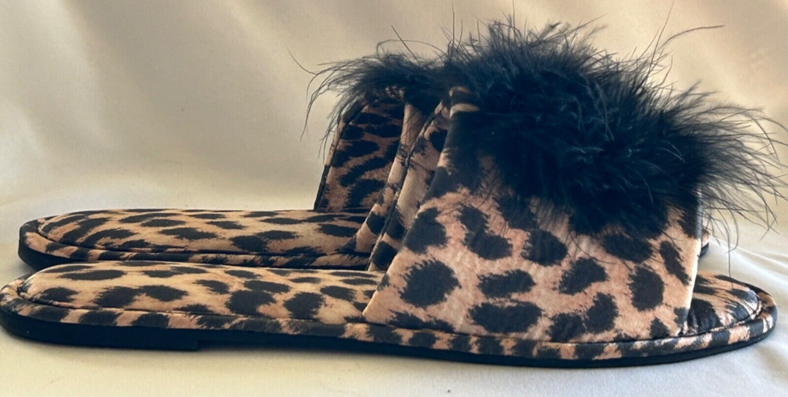 PANTOFOLA D’ORO I.N.C. Donna Pantofole stampa ghepardo taglia L 9 10 oro e nero nuove con scatola