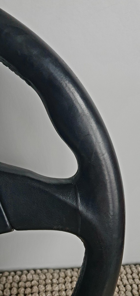 momoページ Amazon.com: Momo R1909/33L Steering Wheel (MOD 78 Black