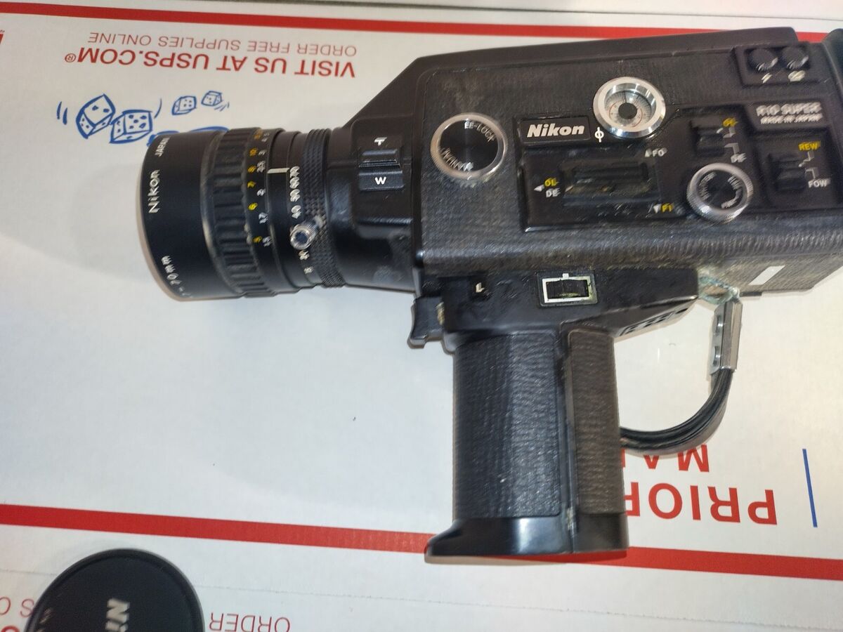 Nikon R10 Super 8mm Movie Cinema Film Camera Untested for Nikon R10 Super 8mm Movie Cinema Film Camera Untested for