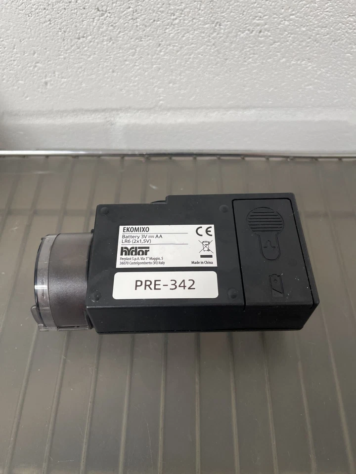Hydor - EKOMIXO Fish Feeder Battery with Air Connection USA (PRE-OWNED) - Image 3 of 3