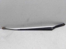 NISSAN ALMERA TINO V10 Scheibenwischer vorne 2.20 Diesel 110kw 2003 32510037