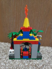 LEGO Adventurers Spider's Secret 5936 100% Complete With Box And Manual 