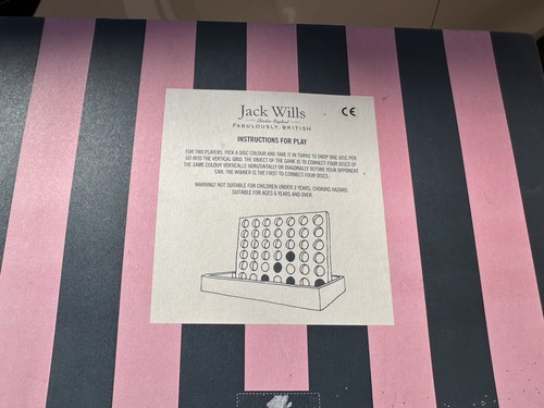 Jack Wills - Fabulously British Four In A Row - Like Connect 4 - 4 In A Row - Picture 10 of 10