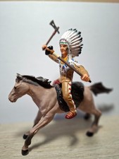 Figurines Papo 1999 - CHEF INDIEN AVEC TOMAHWAKS  SUR CHEVAL BEIGE