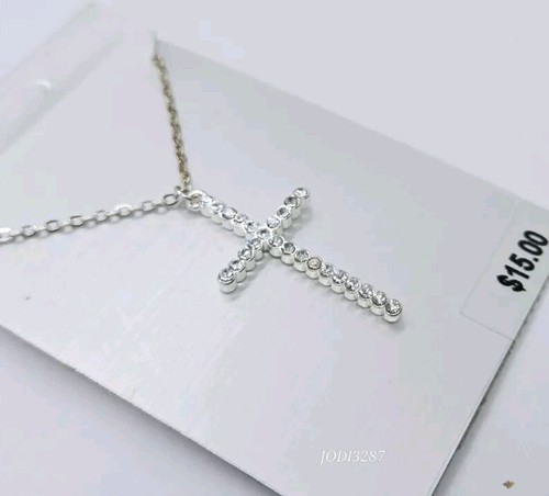 GUESS CROSS Pendant Necklace Crystal Accent Cross Roads 16" - Picture 5 of 6