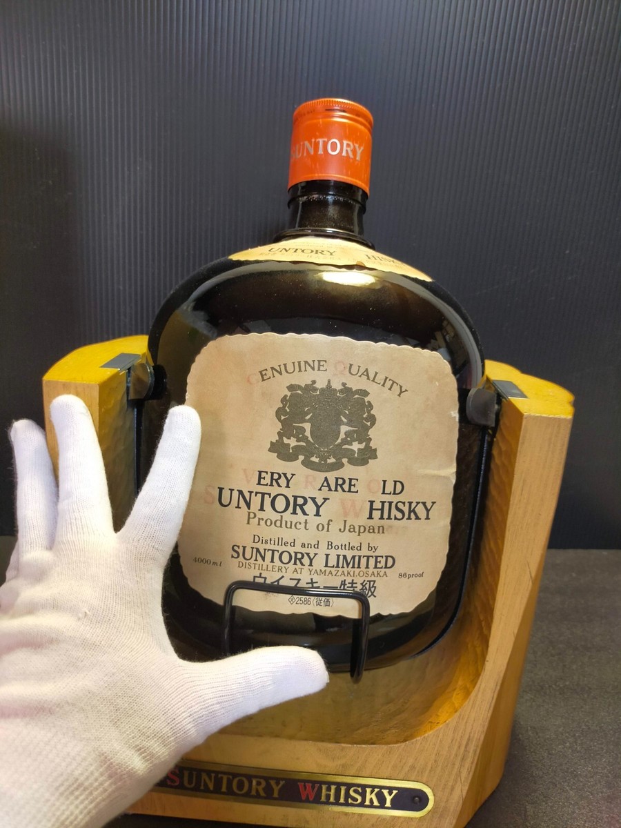 ケ*イ様 Suntory  15年 ウイスキー 鶏型　未開封 サントリーQ 終売品 2本セット1級表記 新品未開封 ウイスキー