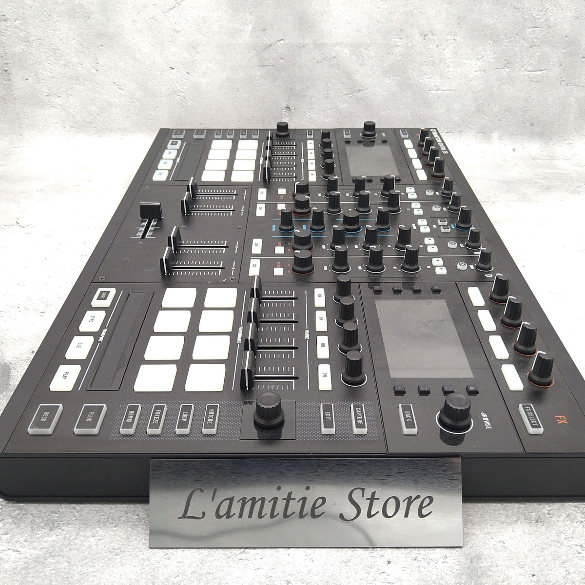 DJ機材 Tractor Kontrol S8 Native Instruments Traktor Kontrol S8 Controller Review - Digital