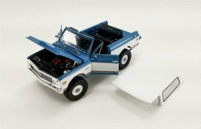 1972 CHEVROLET BLAZER K5 LIFTED OFFROAD 1:18 BLUE / WHITE ACME  A1807702 CHEVY 