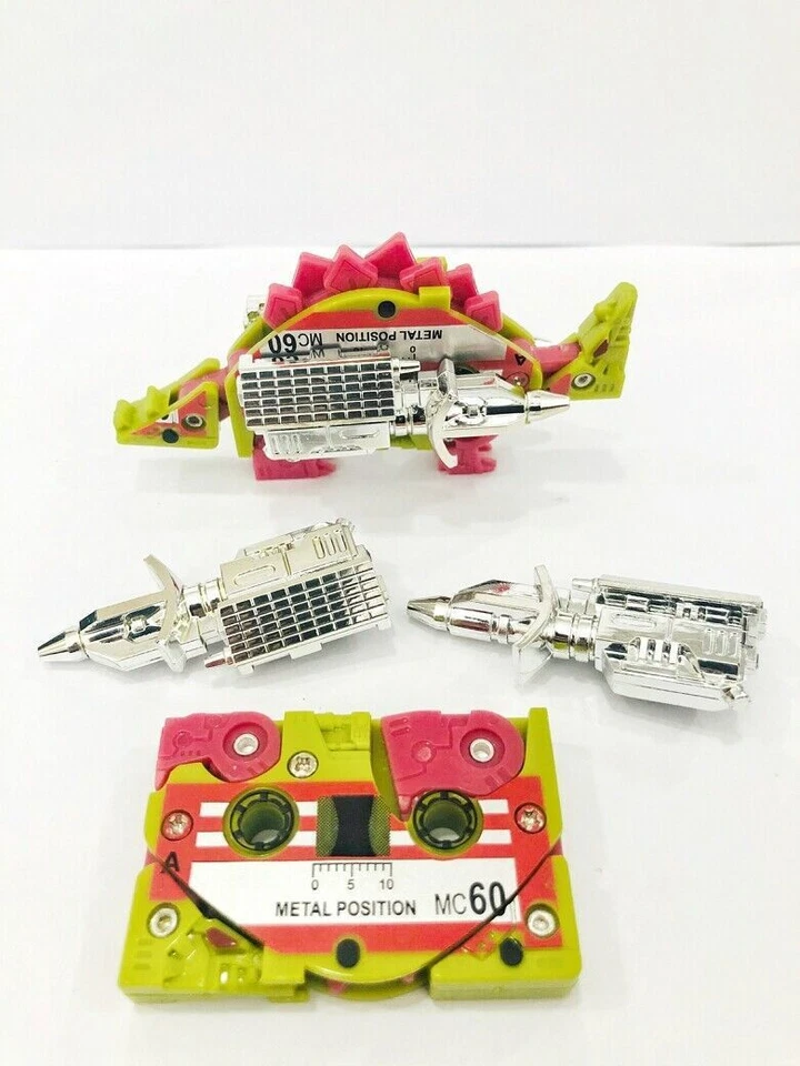 NEW Transformers G1 Decepticons cassette Slugfest Overkill reissue  MISB - Image 2 of 4