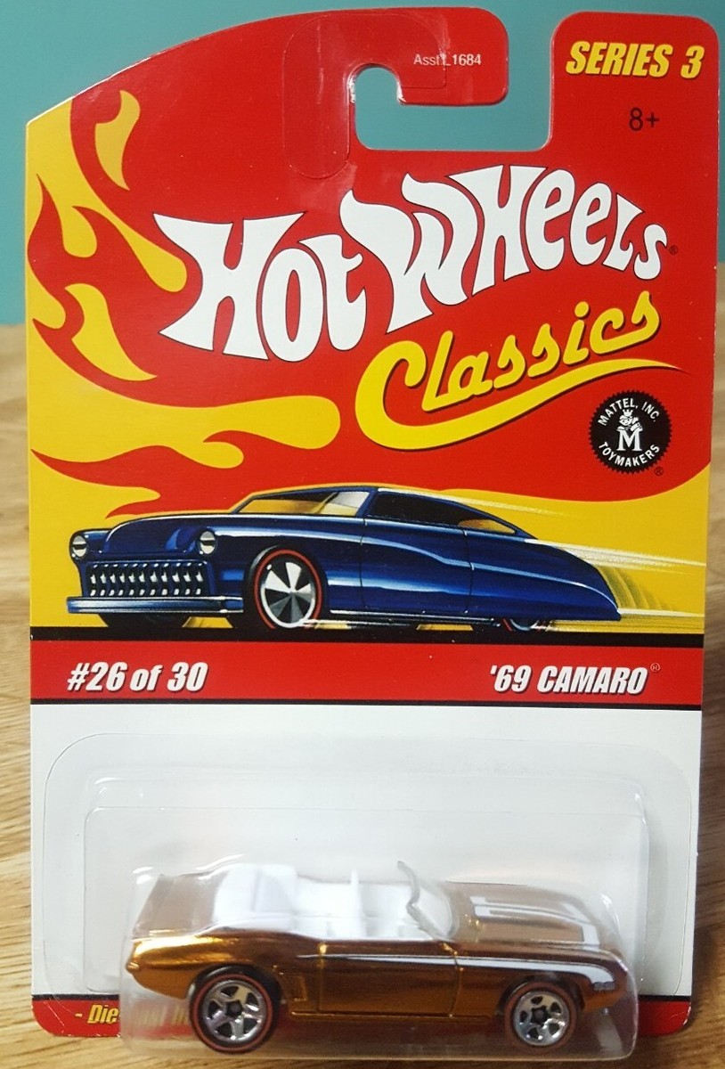 Hot Wheels Classics Series 3 '69 Camaro Convertible Copper 1:64