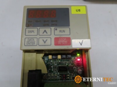 Yaskawa CIMR-V7CCB0P4 VS-606V7 Frequenzumrichter 1,1 KW