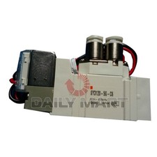 Brand New SMC SY3120-5G-C6 5 Port Solenoid Valve Rubber Seal PLC