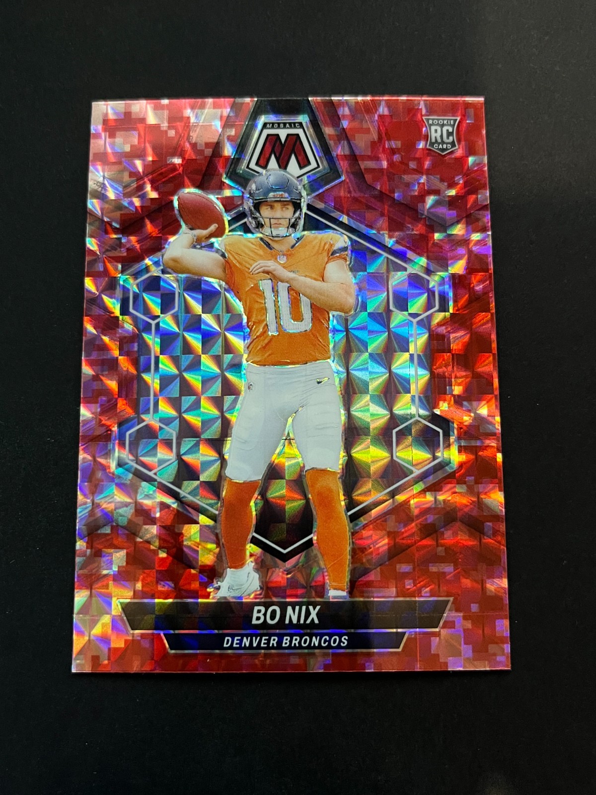 2024 Panini Mosaic Bo Nix #312 Red Camo Mosaic Prizm