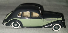 Vtg Schuco 1:43 scale model light & dark green 1939 BMW 335 cabriolet / coupe