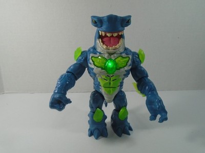 MOOSE TOYS--MR BEAST LAB--8'' MEGA SHARK COLLECTOR FIGURE (LOOK)