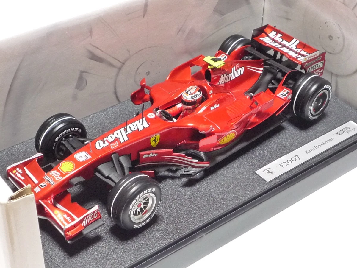 Preços baixos em Em metal fundido Escala 1:18 Carros de Fórmula 1