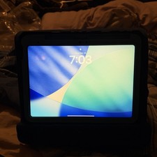 WiFi Only Apple iPad 11" A16 128GB MD3Y4LL/A 100 Battery