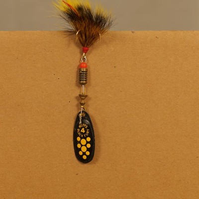 Mepps Black Fury Spinner Lure Size 4 Feathered Treble Yellow Dot Blade Fishing