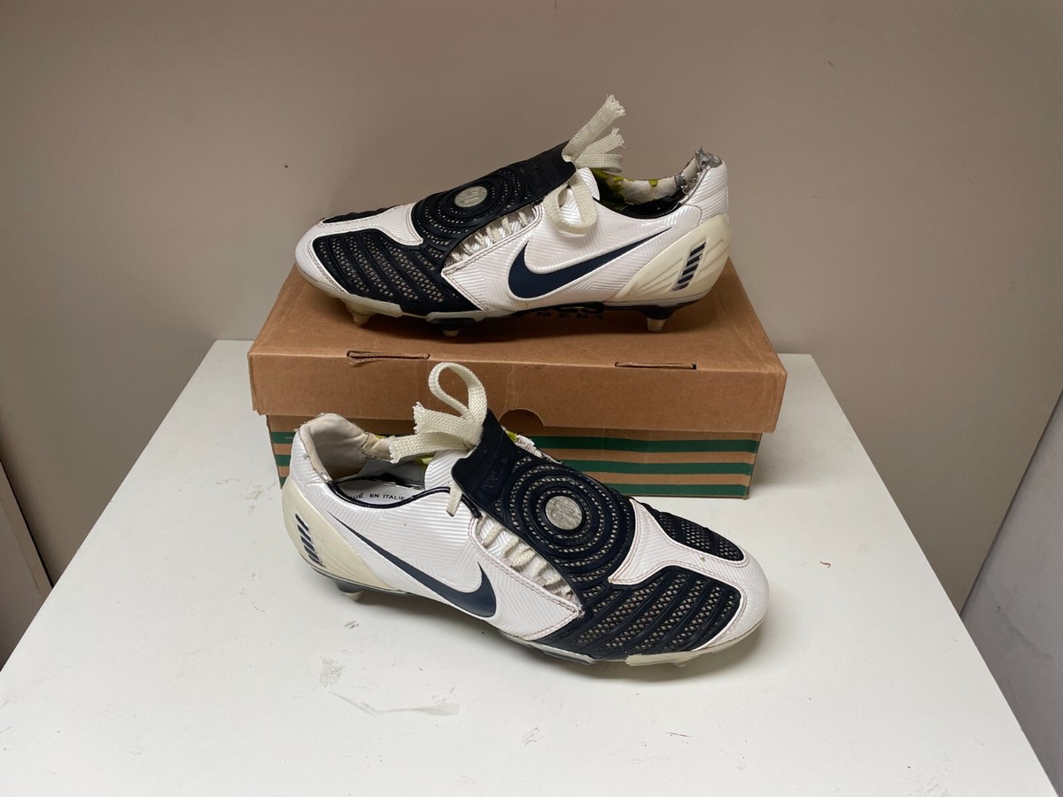 T90 ナイキ NIKE AIR ZOOM TOTAL 90 STRIKE T90 AZT SG VAPOR SOCCER