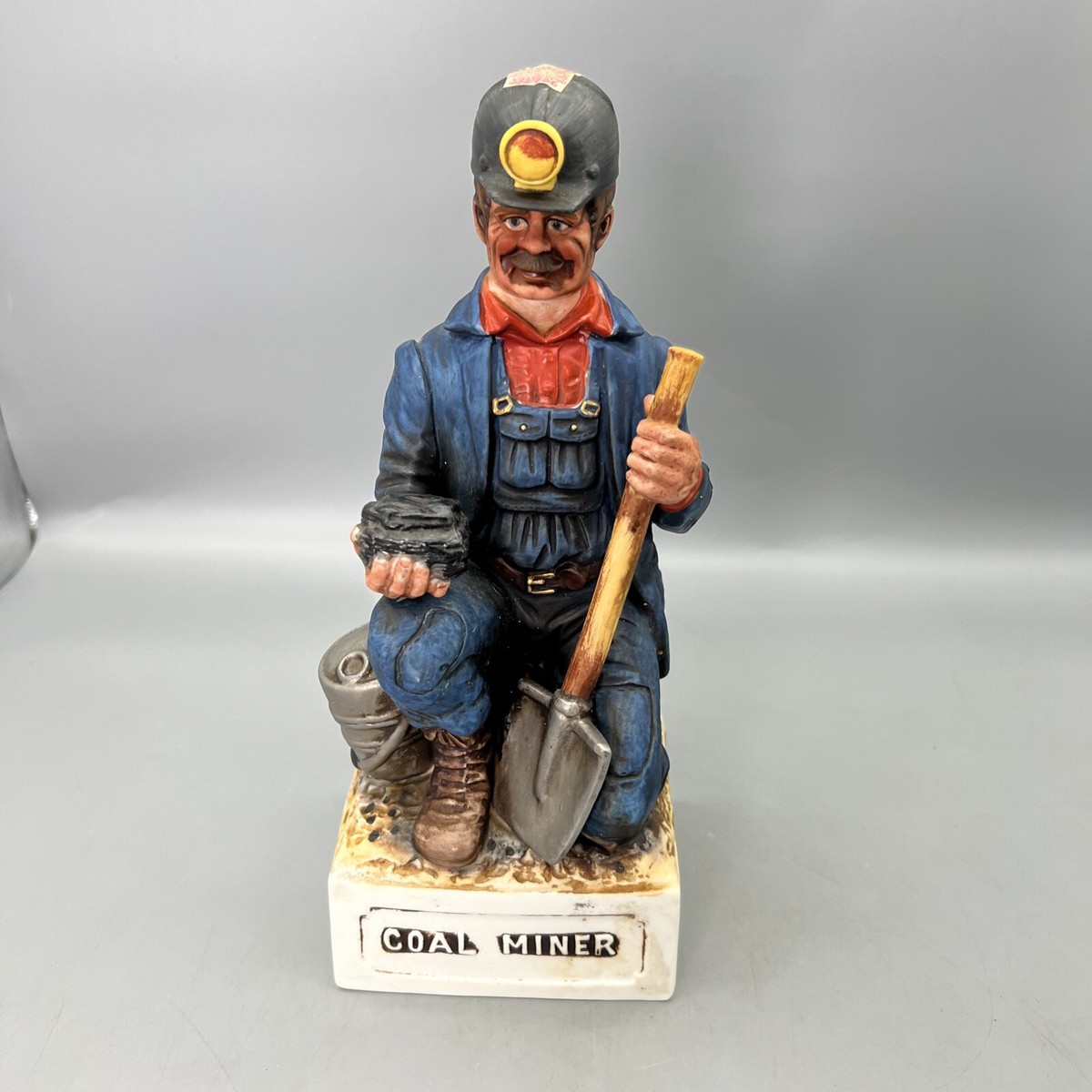 Old Commonwealth Kentucky Bourbon Old Time Coal Miner 1977
