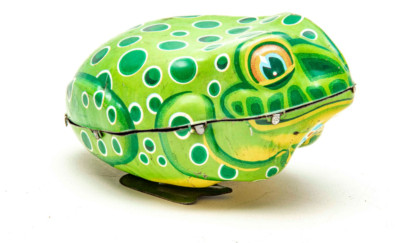 Tin Fixed Key-Wind Up Jumping Frog - Made in Japan