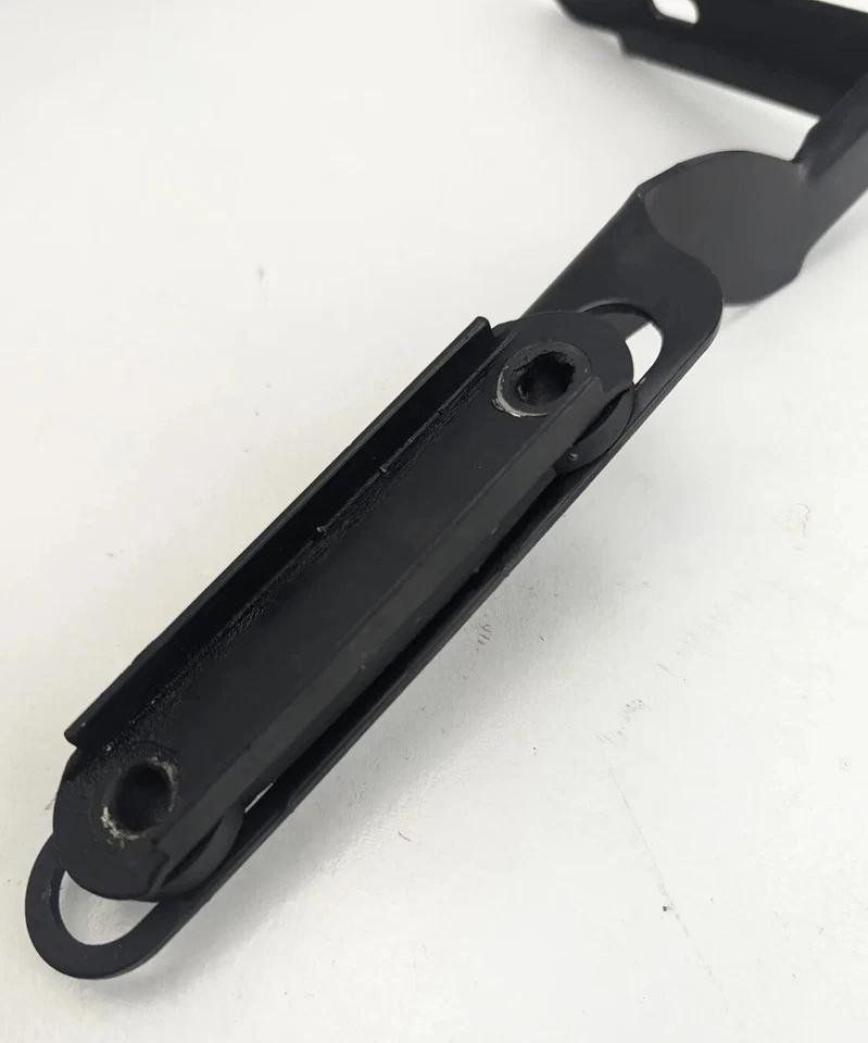 Mercedes-Benz W211 E320 2003-2006 suspensión de soporte de transmisión a escape OEM 3.2 Foto 2 de 4