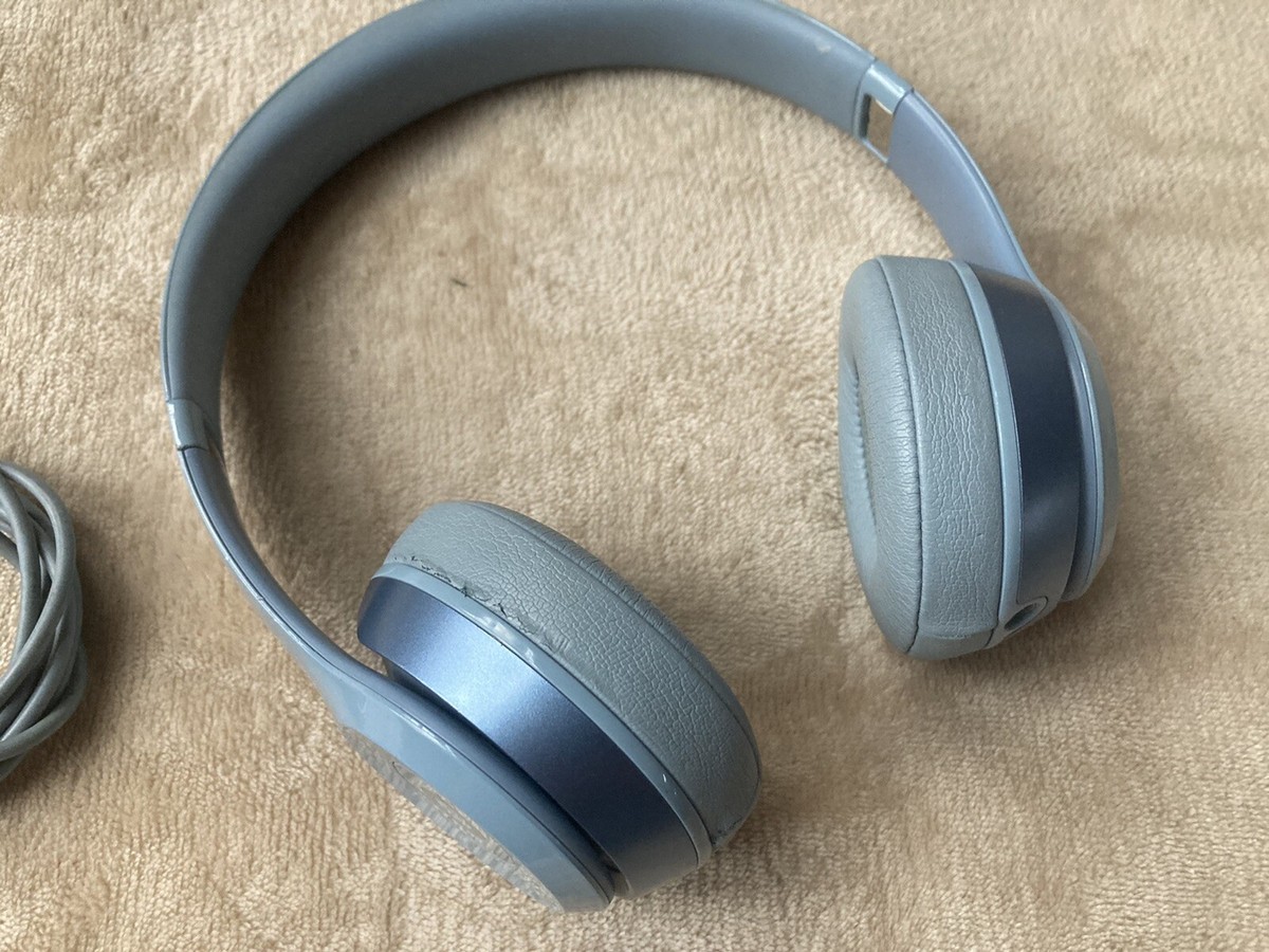 Beats by Dr. Dre Solo 2 Wired Headband Headphones Blue/Gray B0518