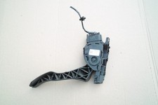 Volvo V60 2014 Throttle Pedal 31329059