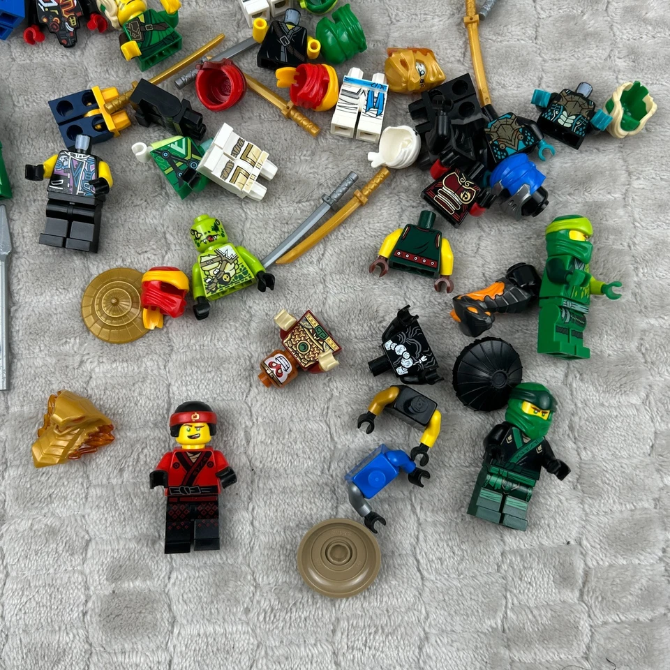 Authentic LEGO Minifigure Lot of Ninjago Figures and Accessories - Image 3 of 4