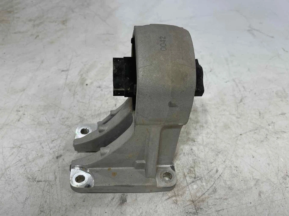 Fits 19 - 24 DODGE RAM 1500 New Style 5.7L 4x2 Engine Left Mount Insulator OEM - Image 4 of 4