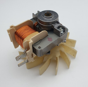 Bosch Lüfter Lüftermotor BSH 9000146386 ebmpapst EM2513LH-263 Backofen Herd 8,5W