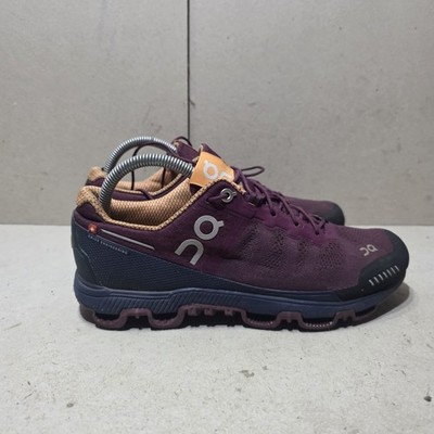 ON CLOUD CLOUVENTURE DAMEN RUNNING YOGA SNEAKER LILA/SCHWARZ UK5,5 EU38,5