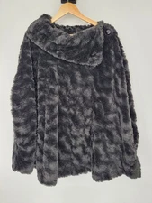 Women’s Dennis Basso Black Faux Fur Poncho Size 2X/3X (CON88)