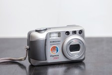 Samsung Digimax 350S -3.2MP Digital Camera