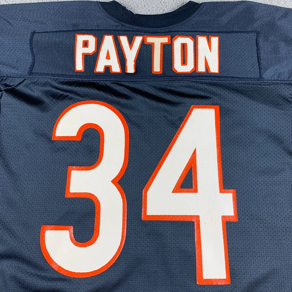 Camiseta De Colección Walter Payton 48 Negra Chicago Bears Wilson Hecha en EE. UU. Corte Profesional Foto 4 de 4