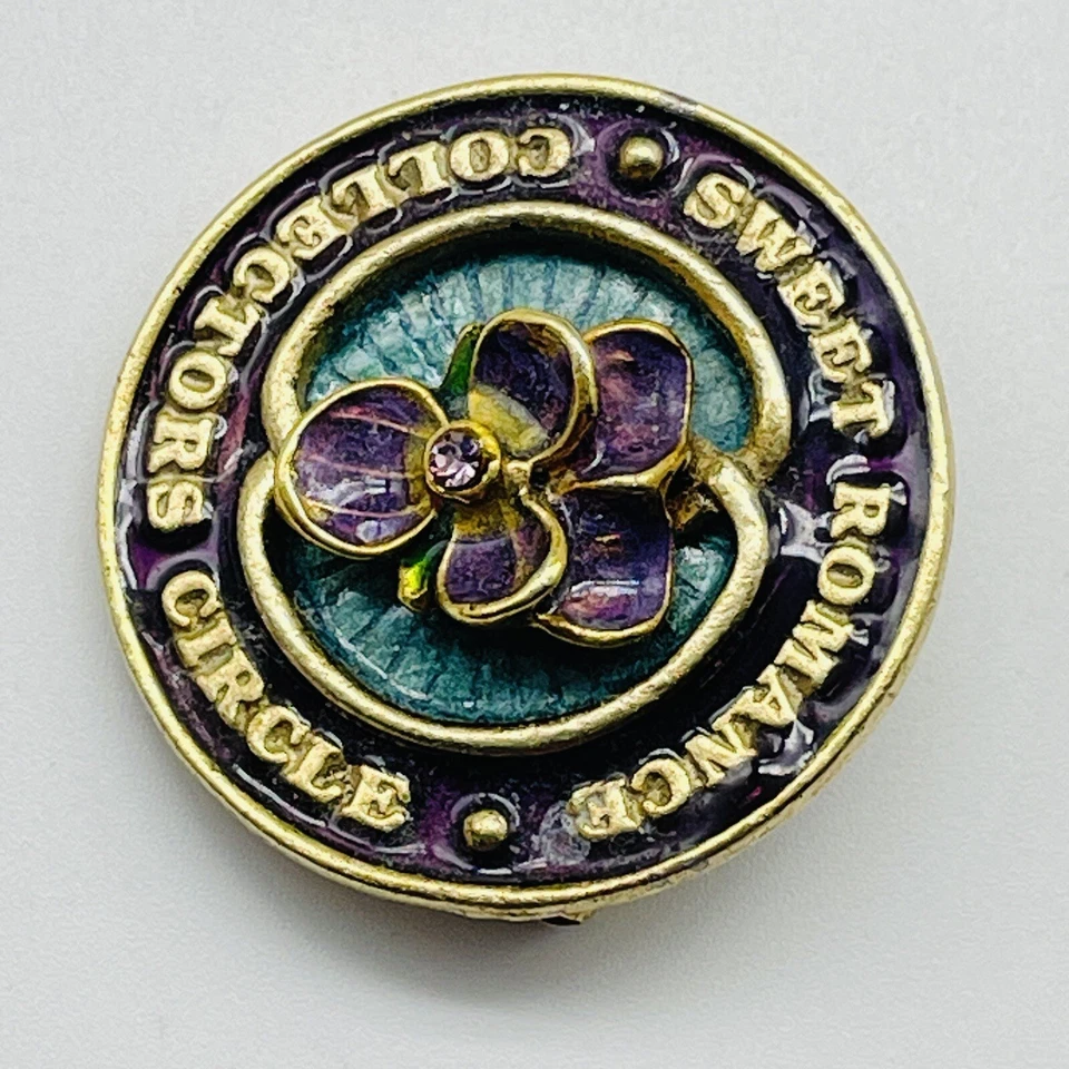 复古 SWEET ROMANCE COLLECTORS 圆针金色珐琅三色花水钻 — 第 2/4 张图片