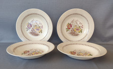 Cuencos de sopa vintage Royal China Chippendale 8 1/2" borde plano con flores de colores