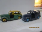 Dinky Toys - 40h 254 AUSTIN TAXI CABS- Yellow/Green & Dark Blue 1954-1959 Vtg
