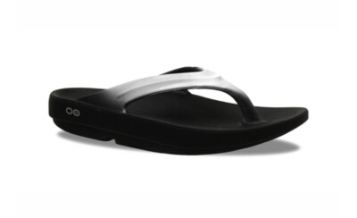 Flip Flops OOfos OOlala Cloud White Sandalen