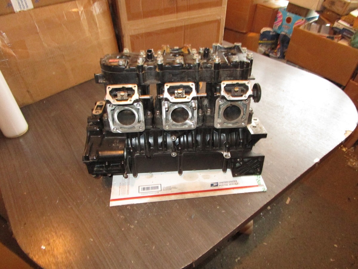 YAMAHA 1200 PV 66V SHORT BLOCK MOTOR ENGINE XR 1800 GPR XLT #3 NO