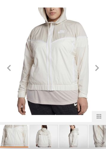Nike Windrunner hooded Jacket Women´s Gray/ WHITE- BRAND NEW-SIZE 2xPLUS SIZE