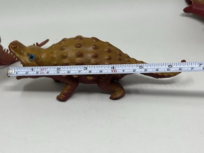Vintage Chinasaurs Dinosaur Set Retro Toys Hong Kong / China 1970s