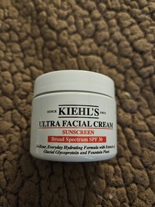 Kiehl's Ultra Krem do twarzy Filtr przeciwsłoneczny Szerokie spektrum SPF 30 - 1,7oz - 50ml - Nowy