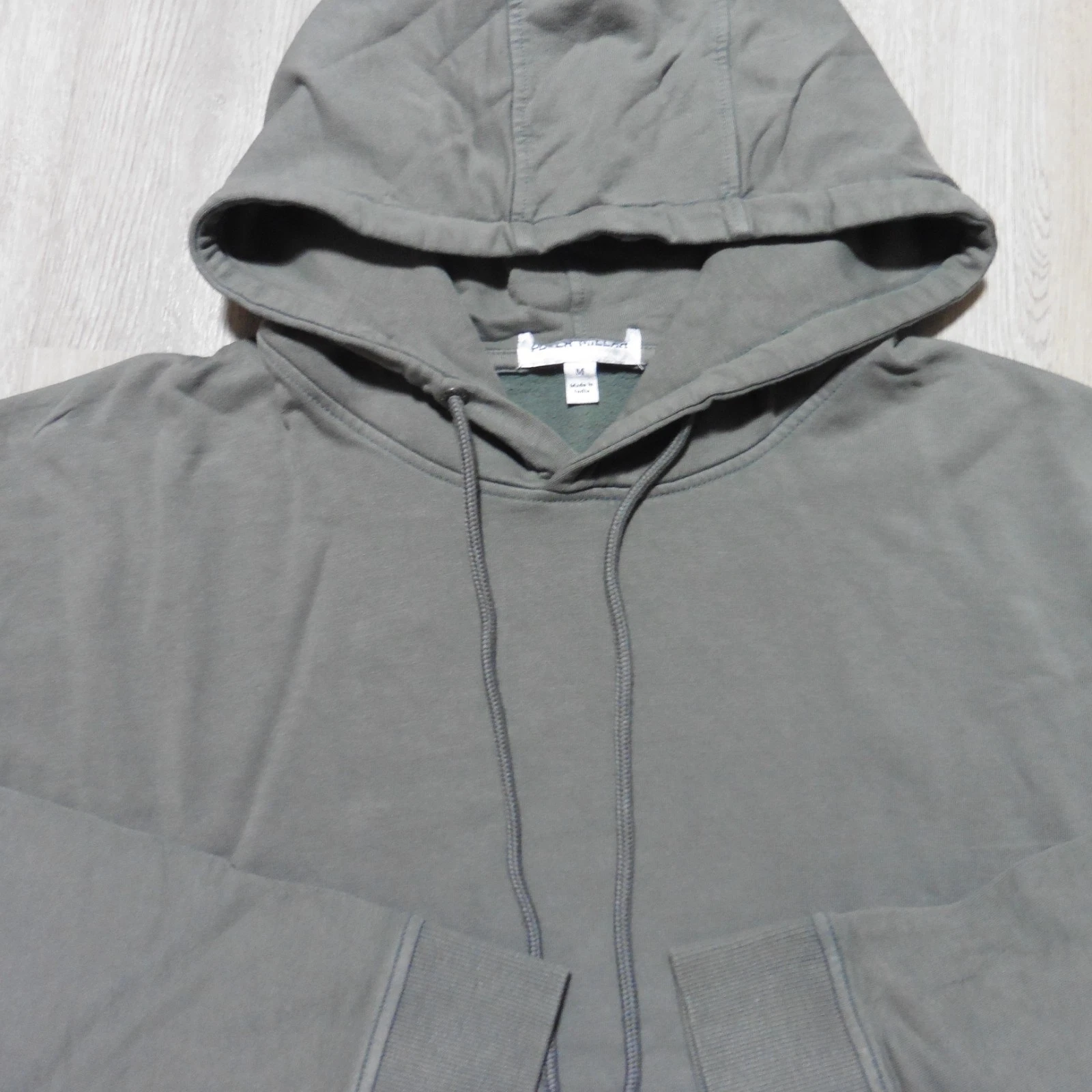 PETER MILLAR Mens M MEDIUM HOODIE LAVA WASH MILITARY GREEN PULLOVER SWEATSHIRT
Opens in a new window