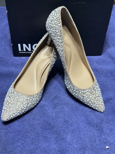 INC ZITAH92 Shoes Womens Beige Pearl Rhinestone Pumps Heels Dressy 9.5M Wedding