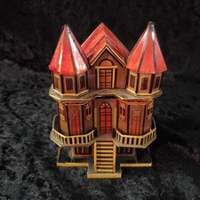 Vintage Rare Bamboo Straw Marquetry Victorian House 6" Tall Trinket/Jewelry Box